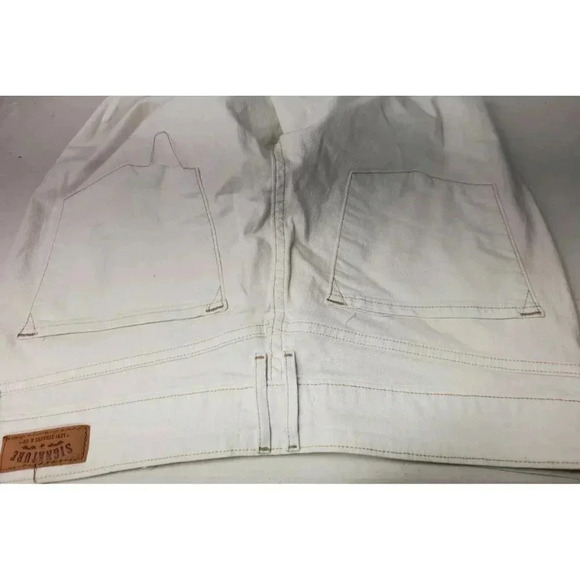 LEVI'S WHITE CROPPED JEANS 14 MISSES, INSEAM 21" - Picture 4 of 6